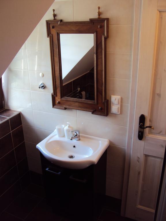 Castle Kastiel Kotesova Apartment ห้อง รูปภาพ