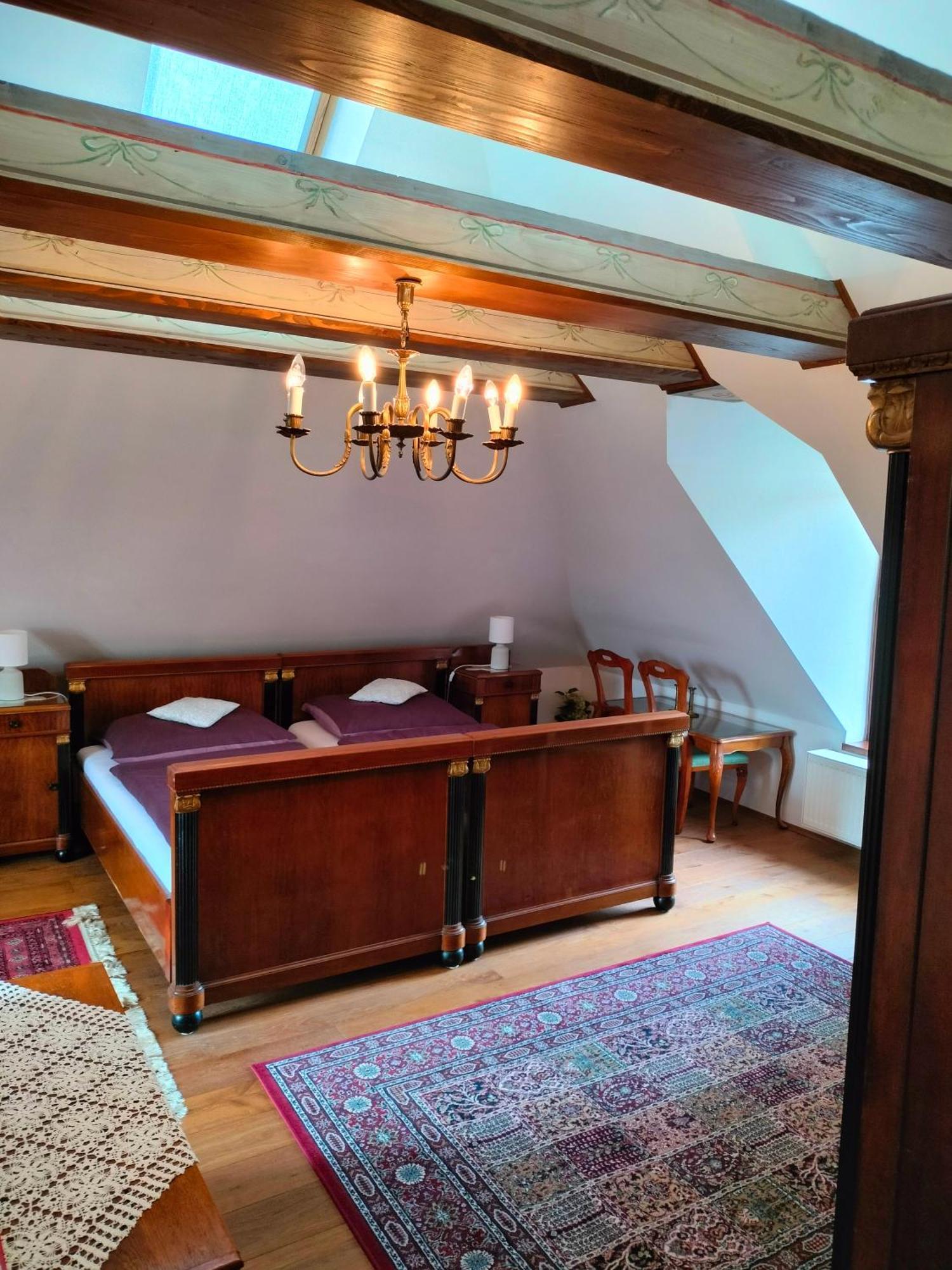 Castle Kastiel Kotesova Apartment ภายนอก รูปภาพ